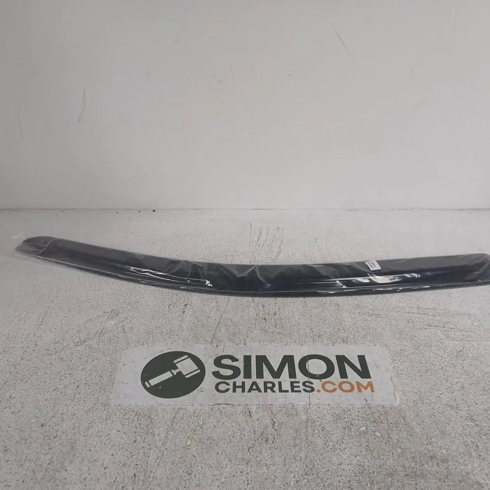 CAR BODY PART – CURVED TRIM / SPOILER LIP, BLACK WITH RED EDGING