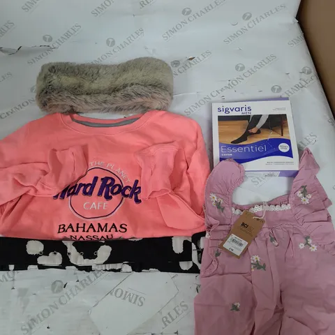 BOX OF APPROXIMATELY 25 ASSORTED CLOTHING ITEMS TO INCUDE - JUMPER , JACKET , STOCKINGS  ETC