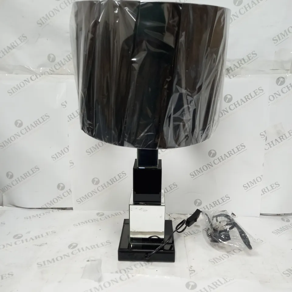 BOXED JM BY JULIEN MCDONALD TIERED LAMP