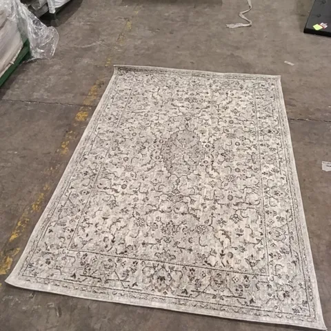 QUALITY DESIGNER AREA RUG - APPROXIMATELY 233CM X 158CM