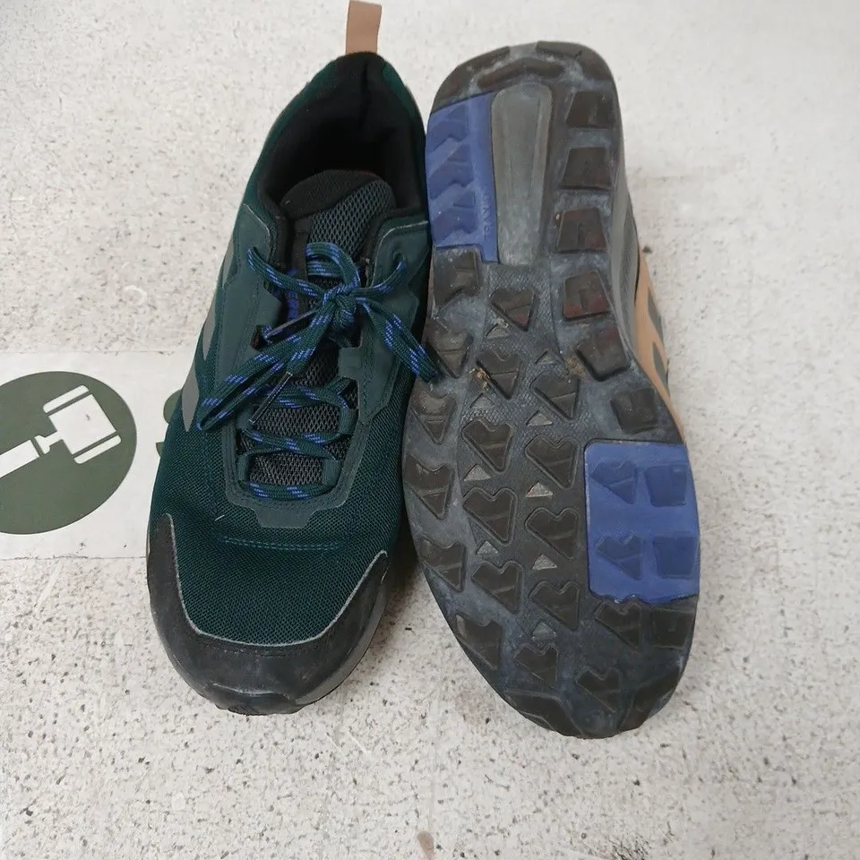 ADIDAS TERREX GREEN HIKING SHOES (MEN) – GREEN/BLACK WITH BLUE LACES (UK 11)