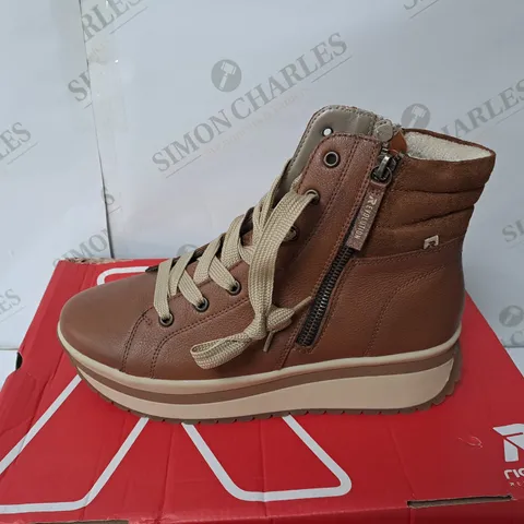 RIEKER BROWN FLEECE LINING BOOTS SIZR 6