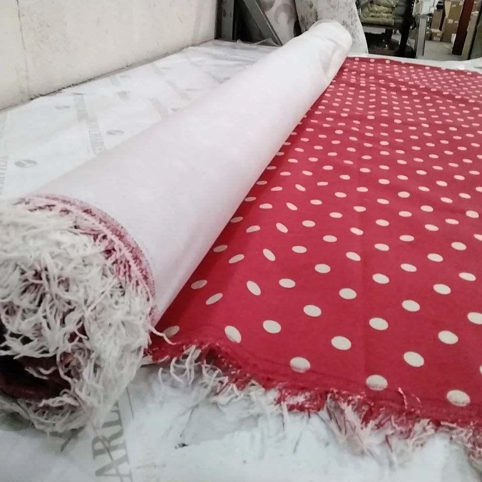 ROLL OF RED DOTTED LINEN 