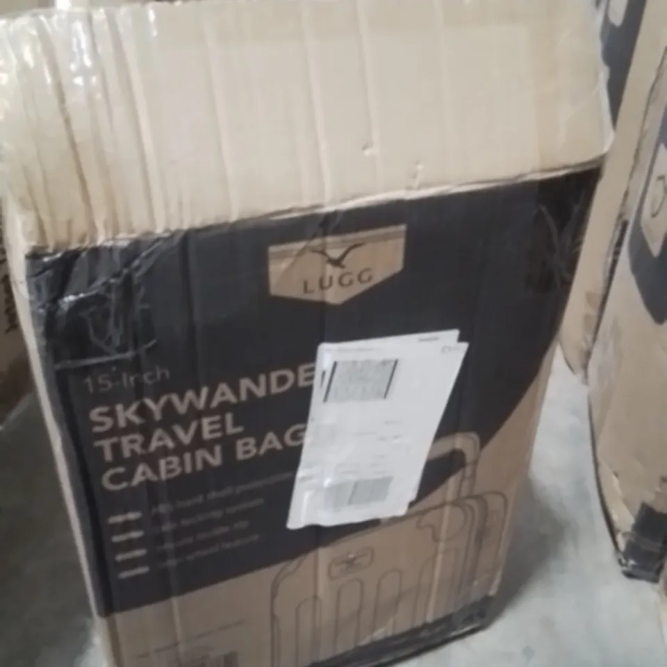BOXED LUGG 15INCH SKYWANDER TRAVEL CABIN BAG ROSE GOLD