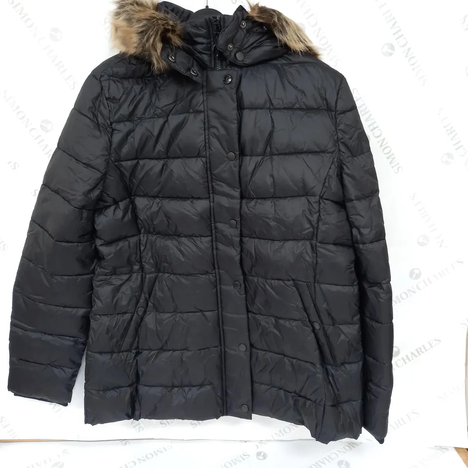 BARBOUR HOUSESTEADS QUILTED JACKET IN BLACK - 2XL 