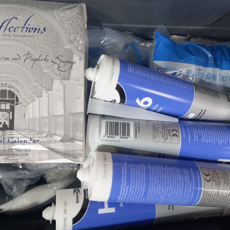 LOT OF APPROXIMATELY 10 ASSORTED HOUSEHOLD ITEMS TO INCLUDE BONDIT MARINE GRADE RTV SILICONE SEALANT, FLEXICARE MAXINEB NEBULISER AND ACCESSORIES, ETC