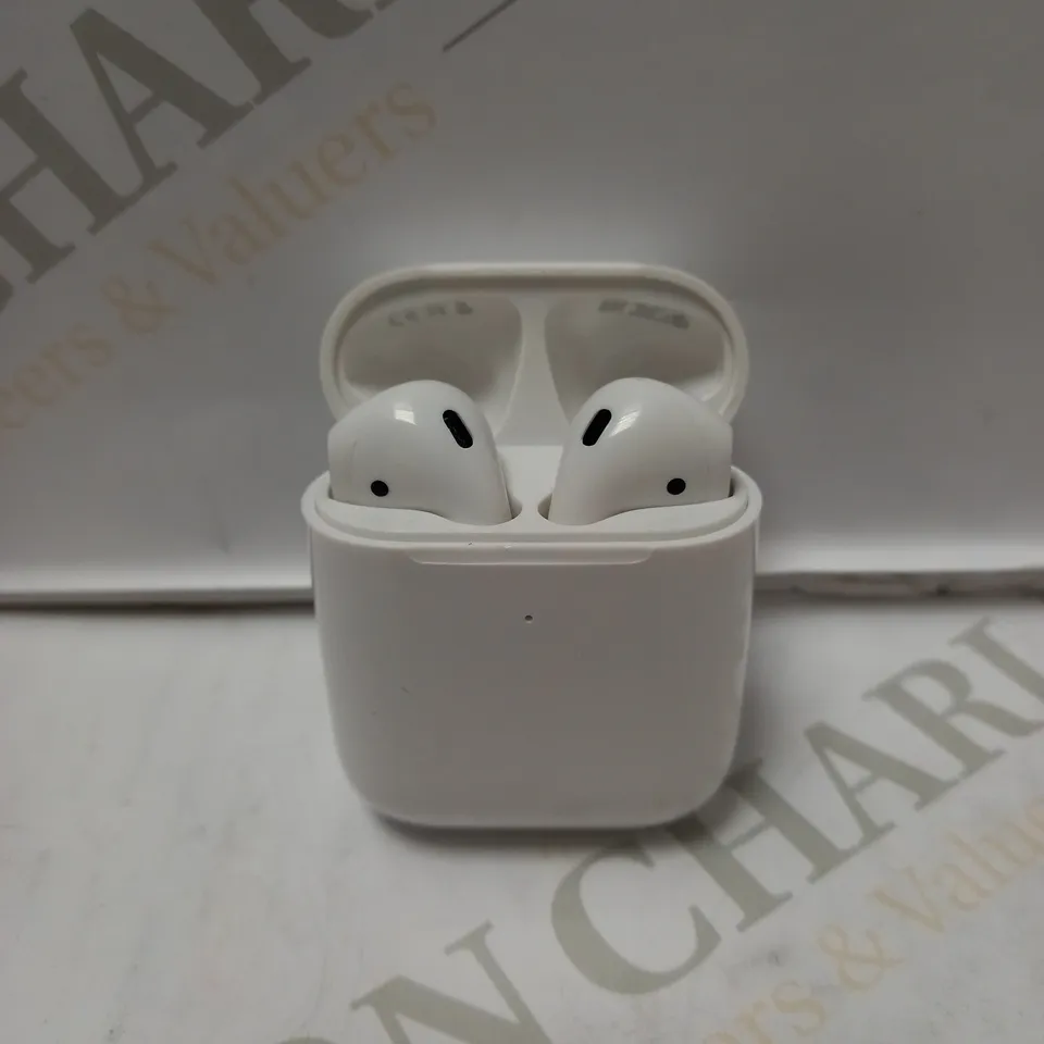 APPLE AIRPODS A1938