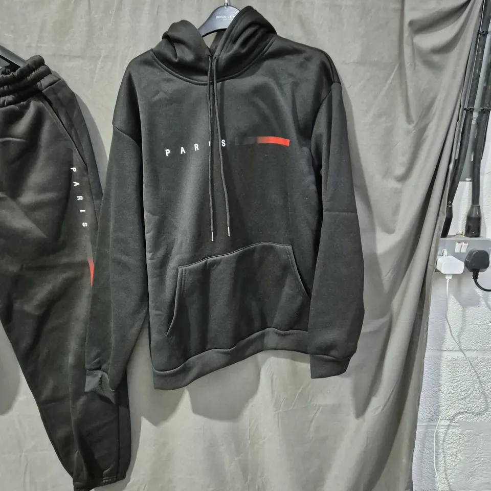 BOX OF APPROXIMATLEY 25 SORTED CLOTHING ITEMS INCLUDING HIGHLAND COW JUMPER, DECATHLON COAT AND PARIS TRACKSUIT