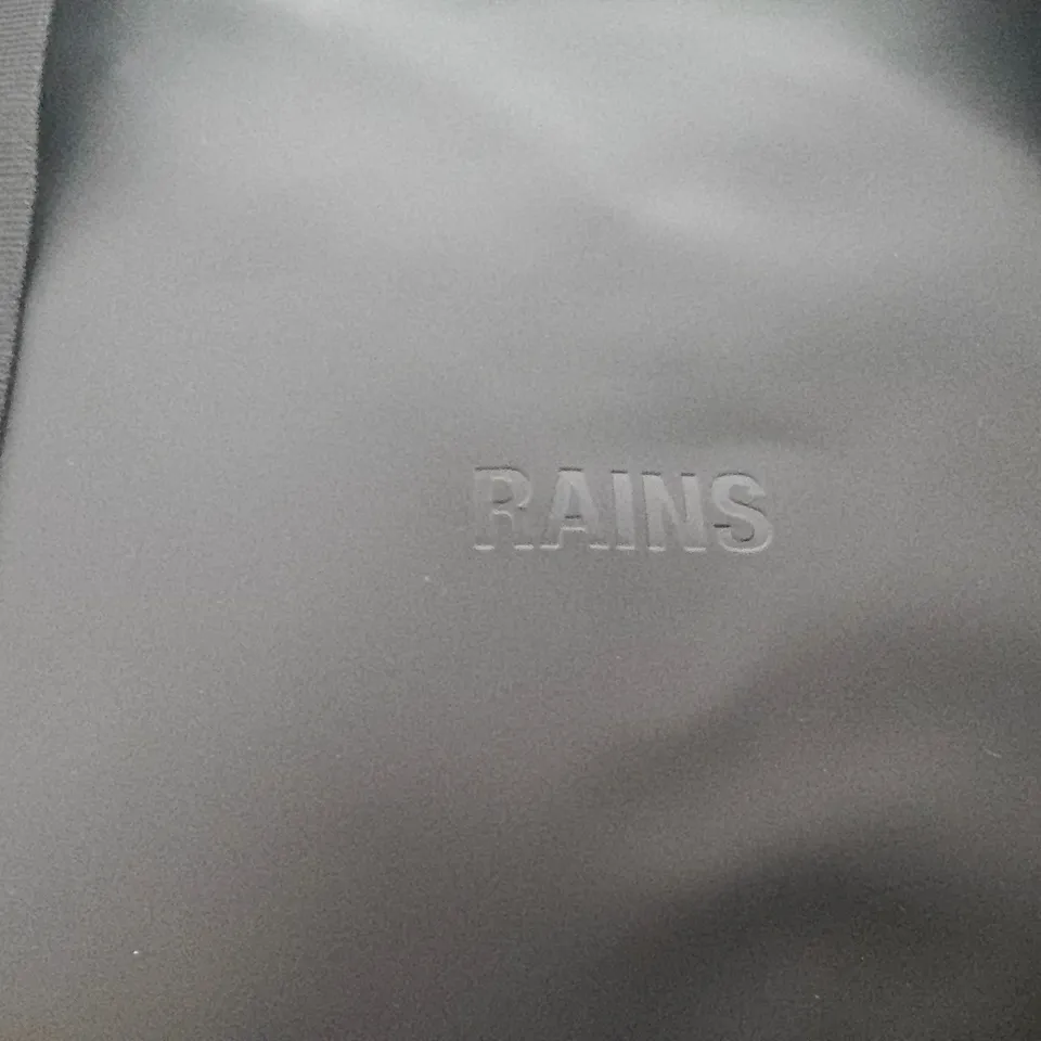 RAINS LONDON WATERPROOF BLACK DUFFEL BAG WITH GANGS OF LONDON SKY BRANDING