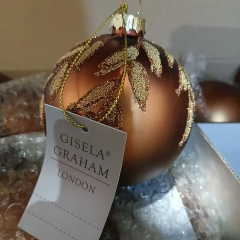 SIX BRAND NEW GISELA GRAHAM LONDON CHRISTMAS BAUBLE - BROWN WITH GOLD GLITTER FERN PATTERN