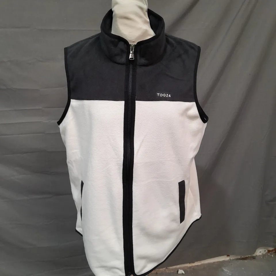 TOG24 SAREL WOMENS FLEECE GILET BLACK/WHITE SIZE 12