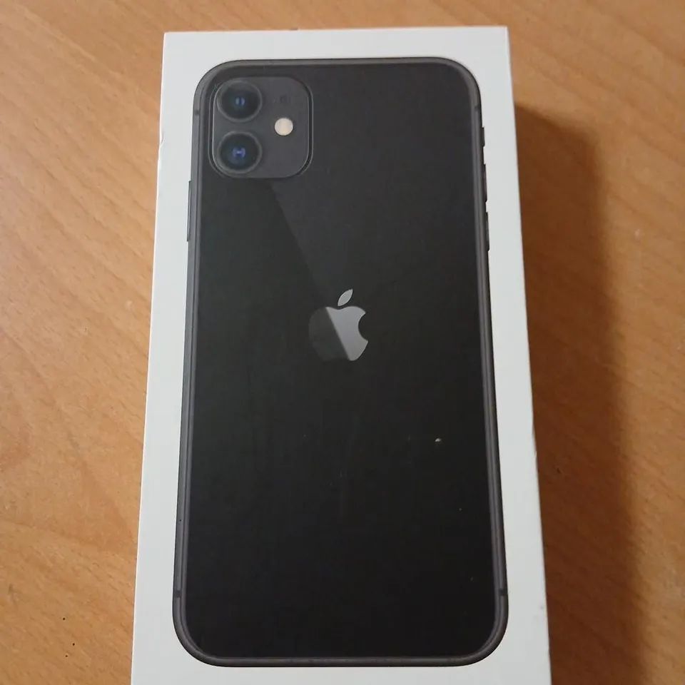 APPLE IPHONE 11 BLACK SMARTPHONE – BOXED