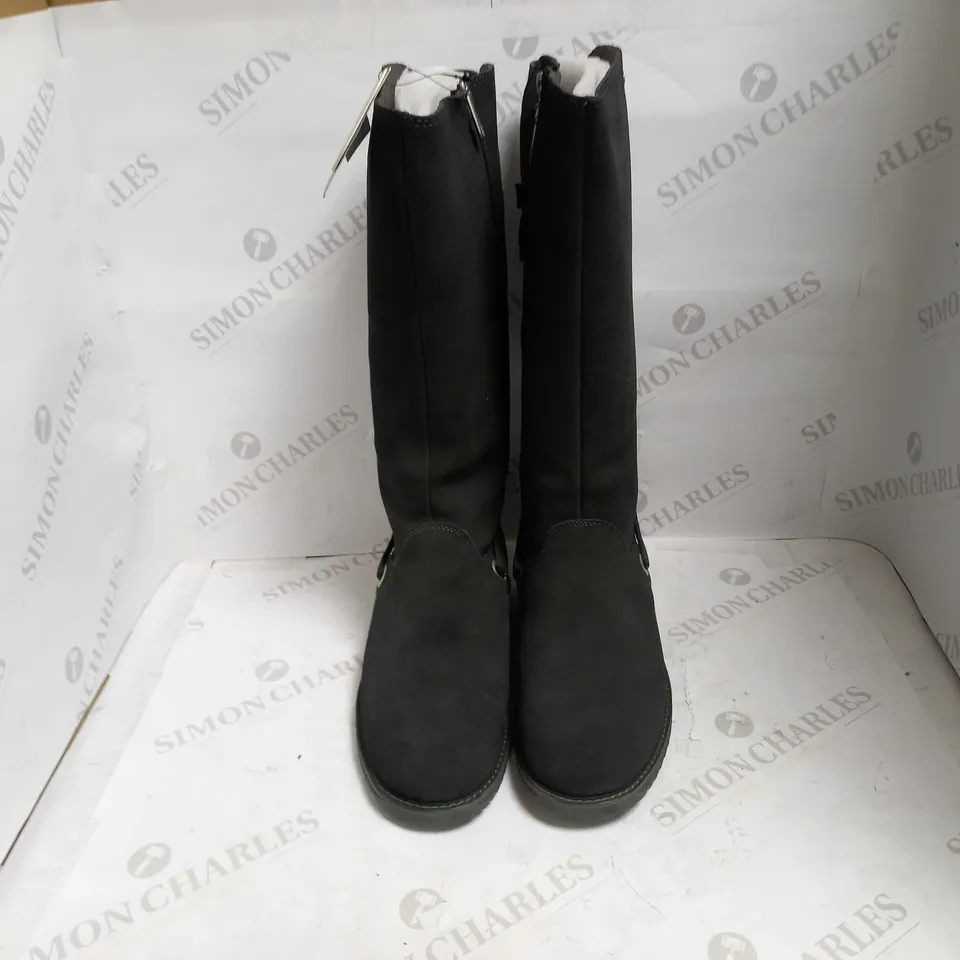 EMU AUSTRALIA KEMMIE KNEE BOOTS SIZE 8