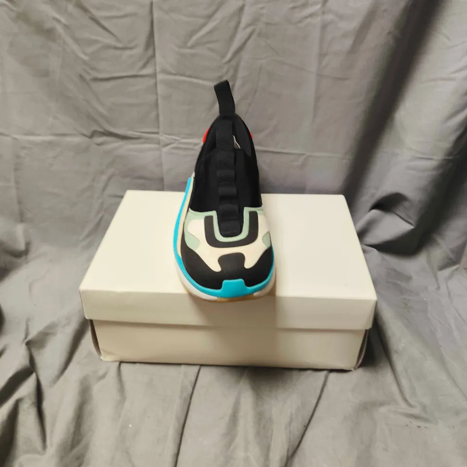 BOXED PAIR OF Y-3 TRAINERS -SIZE 7 