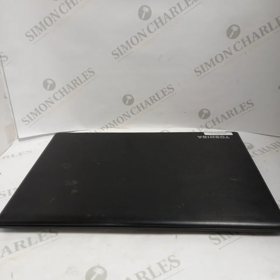 TOSHIBA SATELLITE PRO R50-B LAPTOP