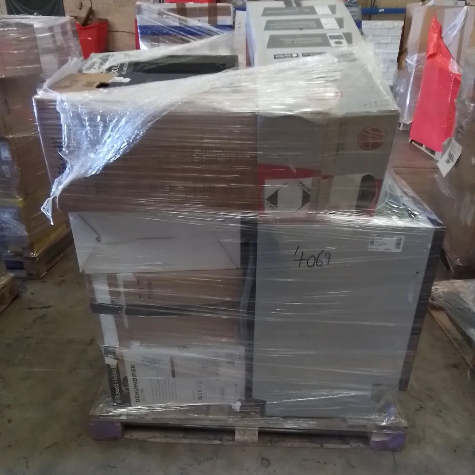 PALLET TO CONTAIN APPROXIMATELY 12 ASSORTED ELECTRONIC GOODS & PRODUCTS. INCLUDES