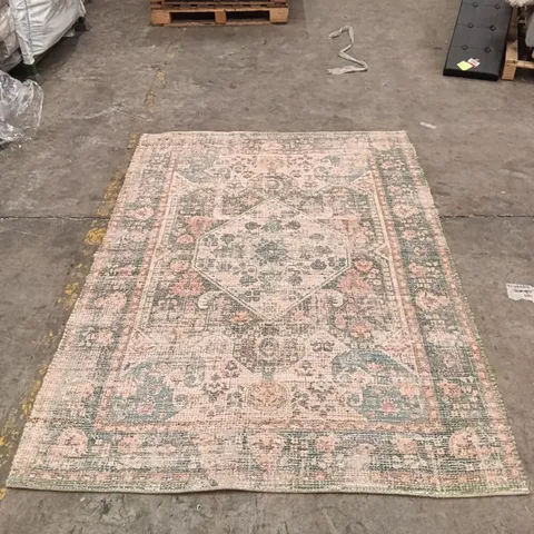 QUALITY DESIGNER AREA RUG - APPROXIMATELY 230CM X 162CM