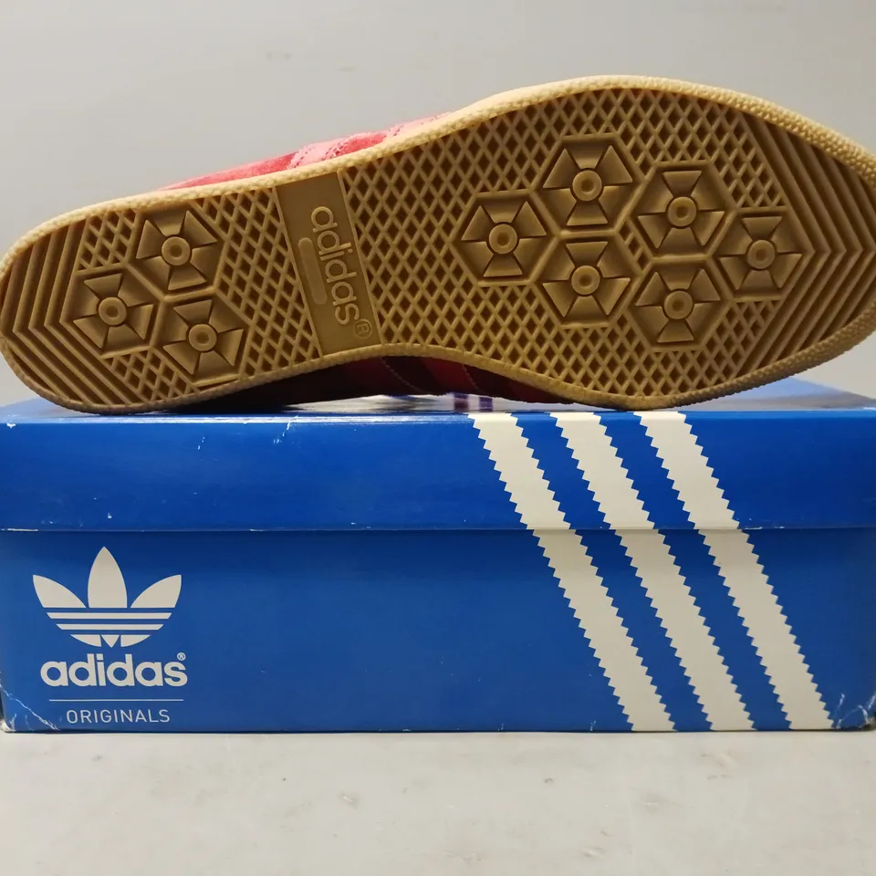 BOXED PAIR OF ADIDAS LONDON SHOES IN RED UK SIZE 9.5