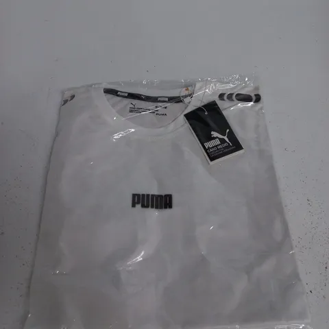 PUMA WHITE T-SHIRT – SIZE M