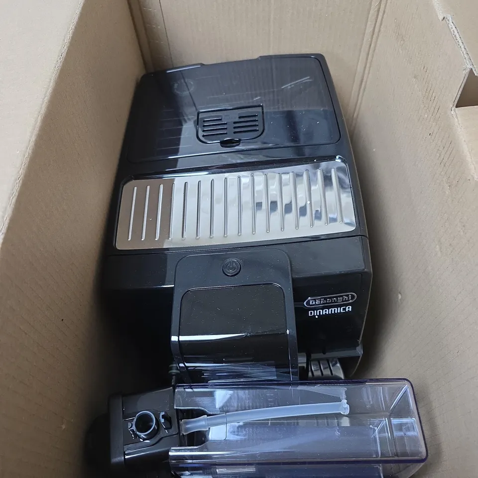 DELONGHI DINAMICA AUTOMATIC COFFEE MACHINE WITH LATTECREMA SYSTEM