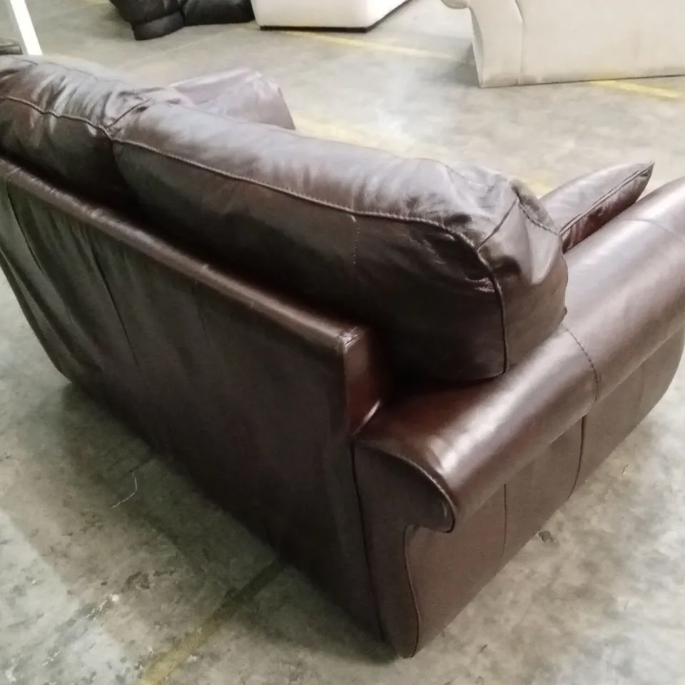 VANTAGE ITALIAN LEATHER 2 SEATER SOFA