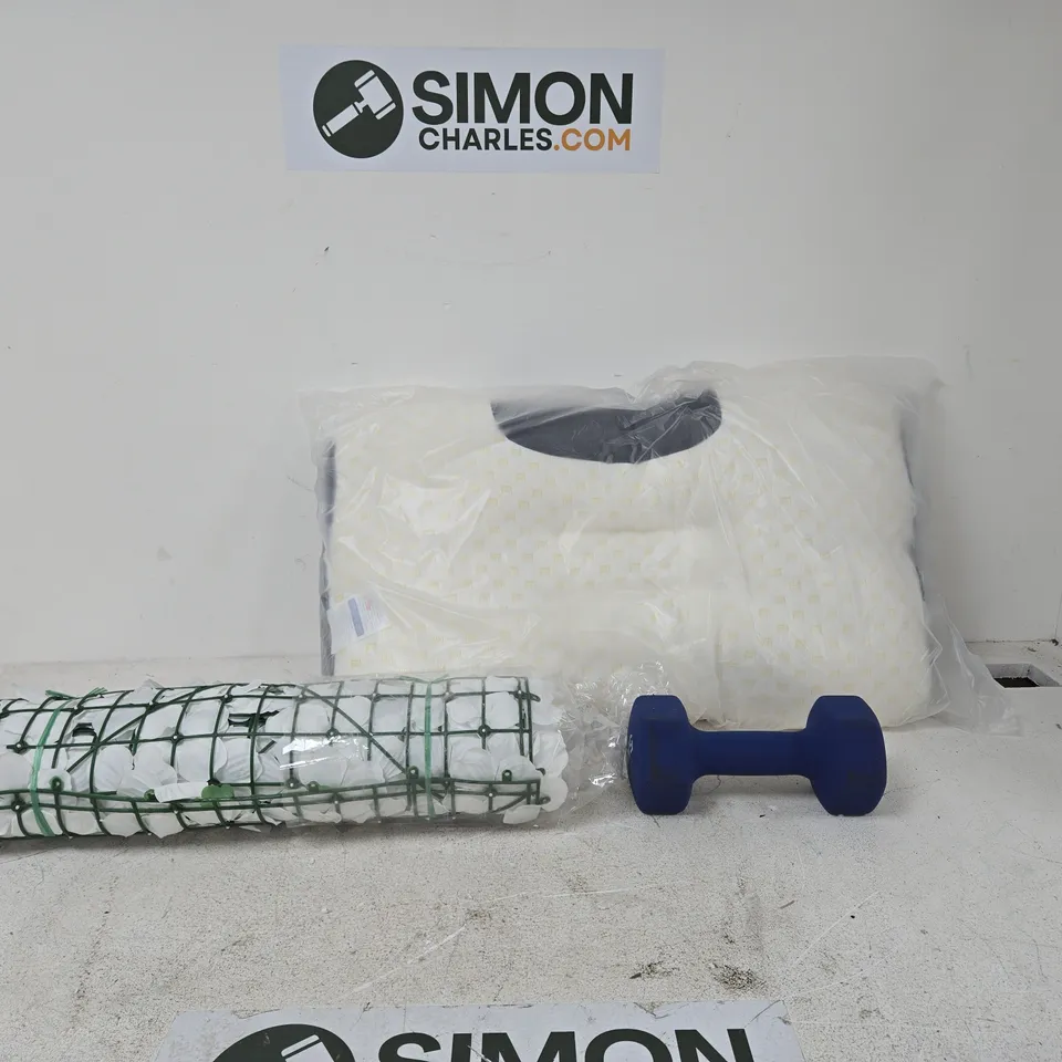 PALLET CONTAINING A LARGE AMOUNT OF ASSORTED ITEMS TO INCLUDE 5KG DUMBBELL, PILLOW, ARTIFICIAL FLOWER PETAL FENCE ETC