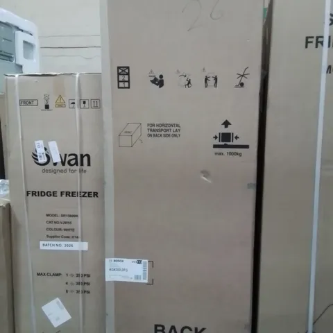 BOXED BOSH 60CM WIDE SILVER 70/30 FRIDGE FREEZER