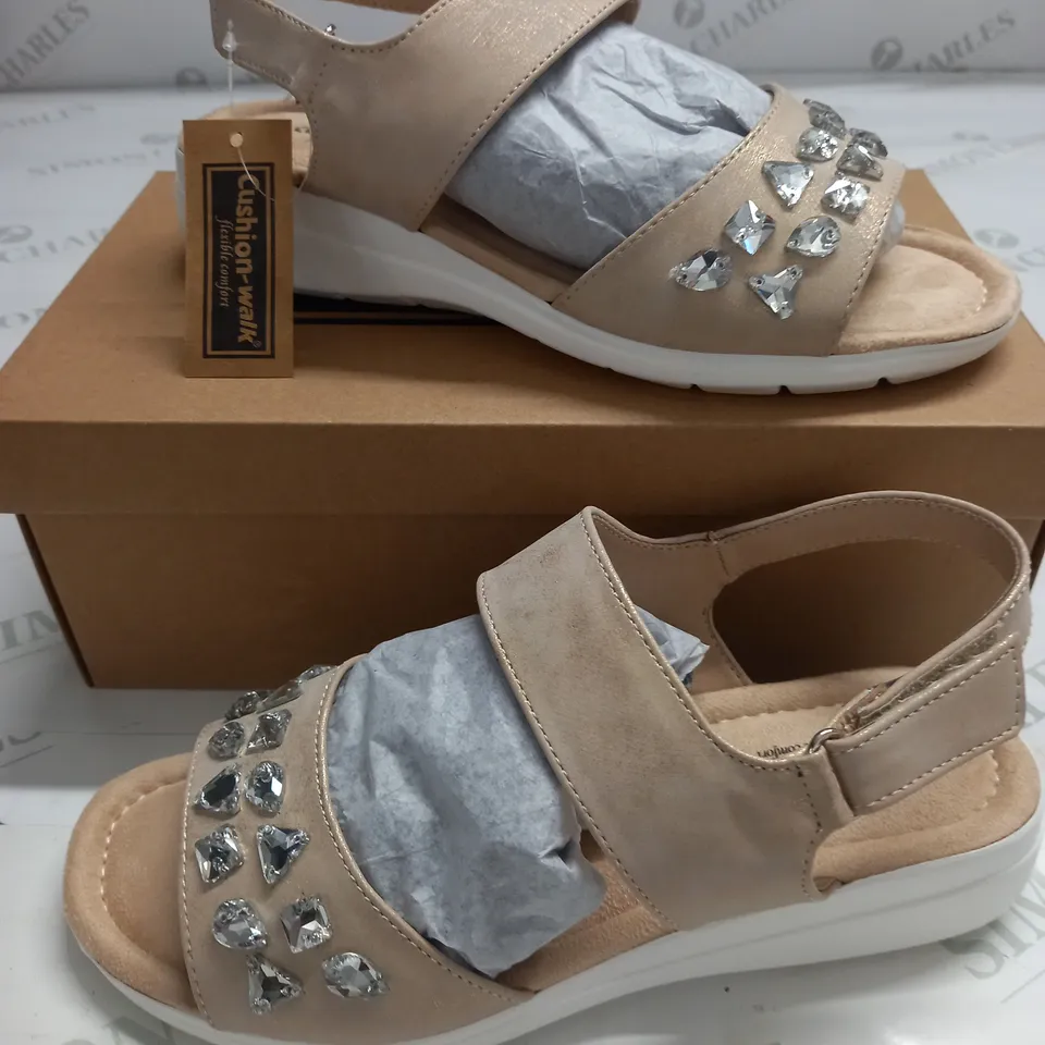BOXED PAIR OF CUSHION WALK JEWELLED SANDALS IN GOLD - SIZE 6