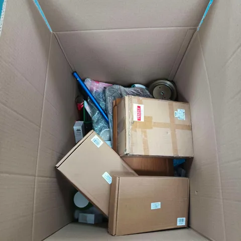 BOX OF APPROXIMATELY 15 ASSORTED ITEMS INCLUDING JAIPUR FRAGRANCES, ALOE VERA MOISTURISING GEL AND PHILLIPS LITHIUM BATTERIES