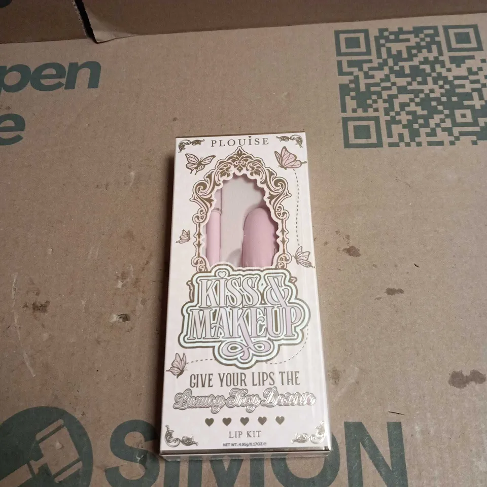 PLOUISE KISS AND MAKE UP LIP KIT 4.95G BOXED