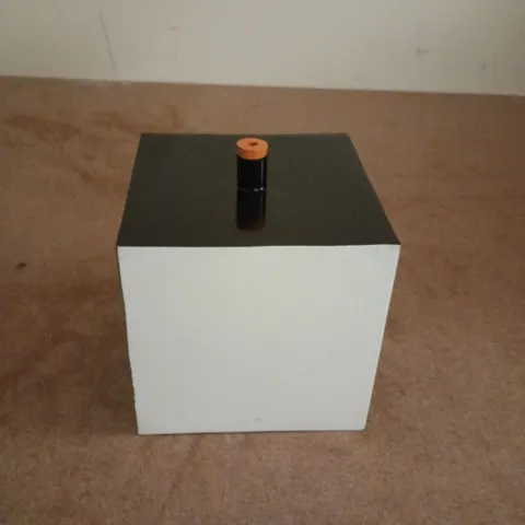 EISCO PH0411A - LESLIE'S CUBE - TIN - 130MM