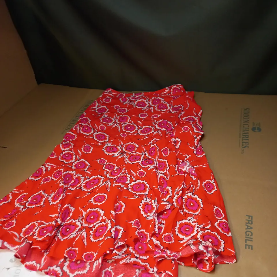 WOMENS DIAGONAL FLORAL SHIRT SIZE 12