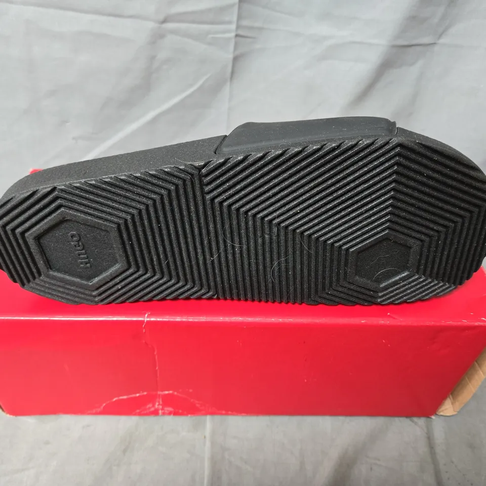 BOXED PAIR OF HUGO BOSS SLIDES – BLACK, UK 9 (EU 43)