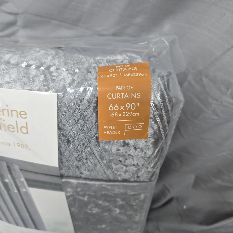 CATHERINE LANSFIELD PAIR OF CURTAINS, GREY PATTERN, EYELET HEADER, 168 X 229 CM