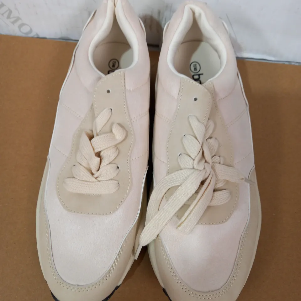 PAIR OF BOOHOO TRAINERS (BEIGE), SIZE 40 EU