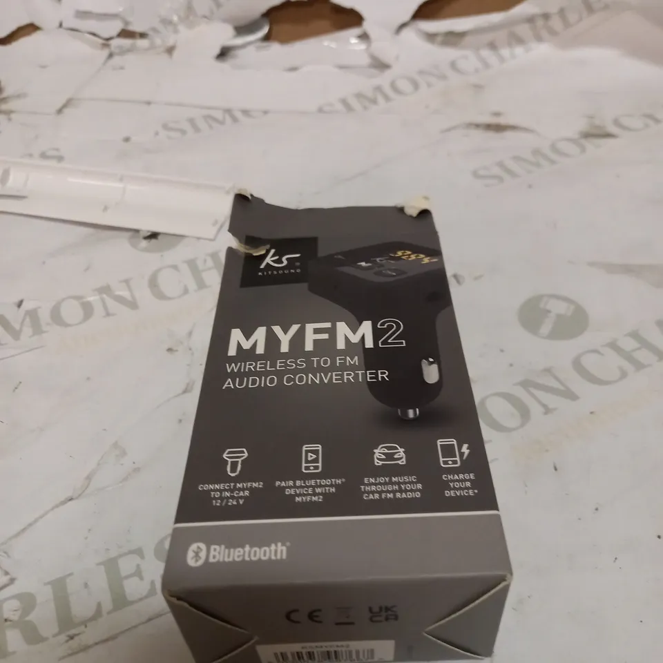 LOT OF 10 FYM AUDIO CONNECTORS AND PHONE CASES , PILLOW TALK SPEAKERS AND LIGHTING