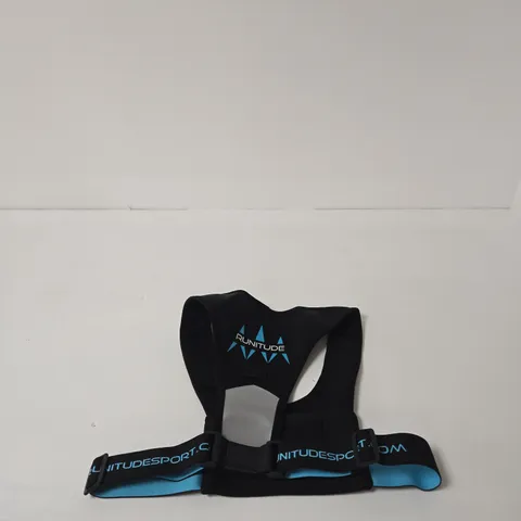 RUNITUDE RUNNING VEST PHONE HOLDER