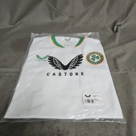 BAGGED CASTORE FAI PRO AWAY SHORT SLEEVE SHIRT IN RILLIANT WHITE SIZE L