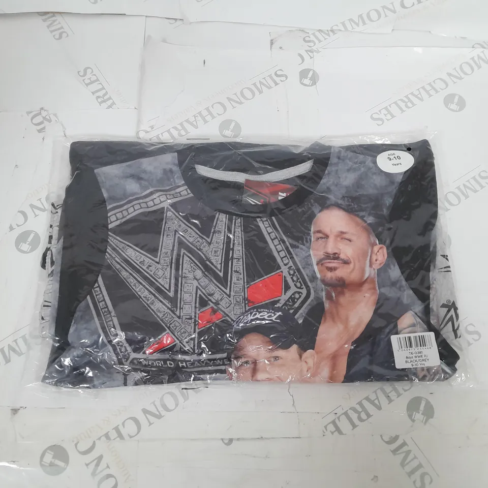 BAGGED BOYS WWE PYJAMA SET SIZE 9-10 YEARS