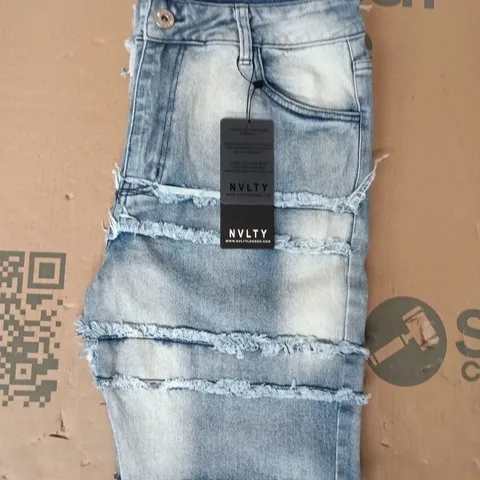 NVLTY JEAN IN BLUE SIZE 32