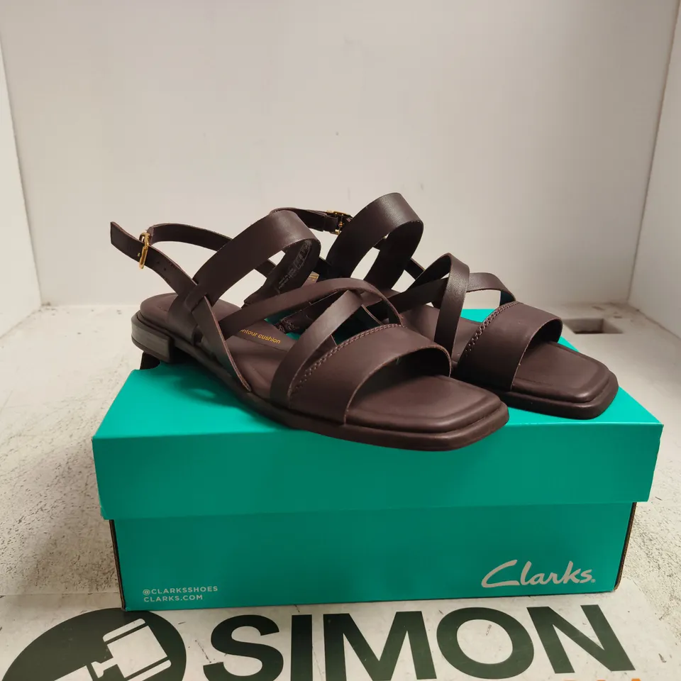 CLARKS ARIANY STRAP SANDALS – DARK BROWN LEATHER, UK 7