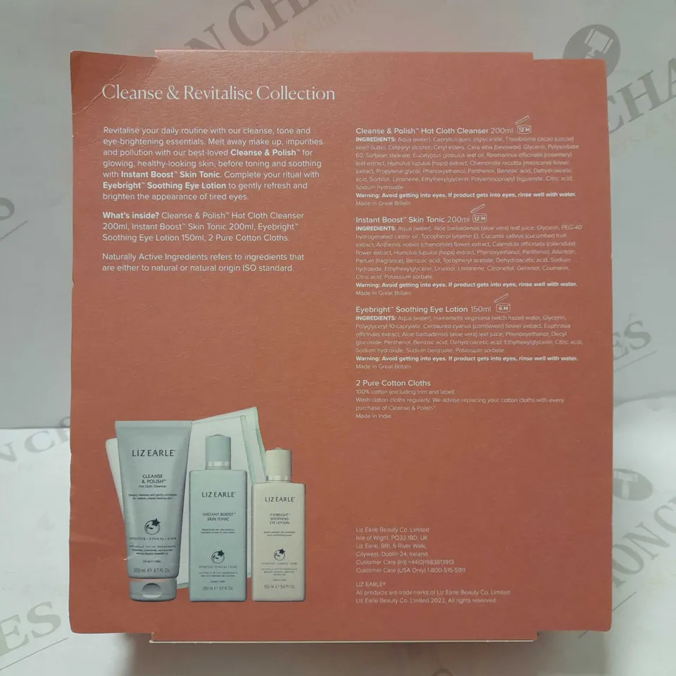 LIZ EARLE CLEANSE & REVITALISE GIFT SET 