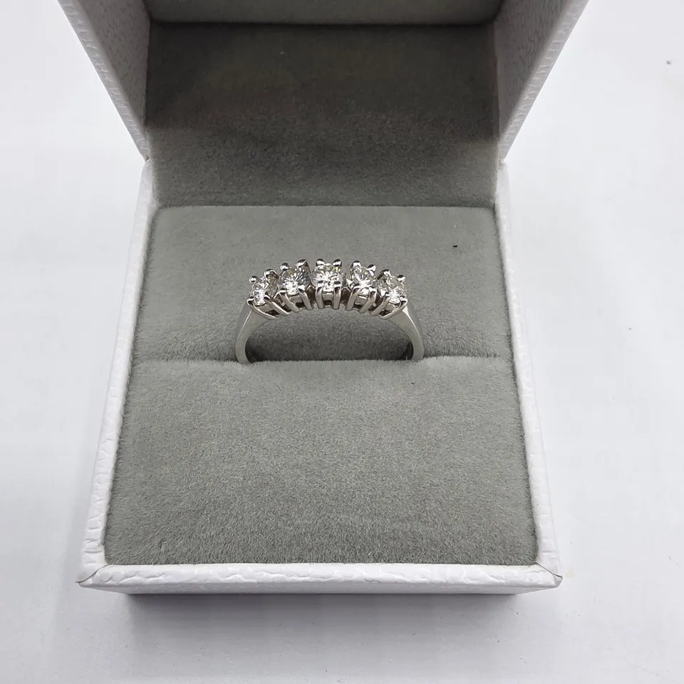 18CT WHITE GOLD FIVE STONE HALF ETERNITY RING SET WITH NATURAL DIAMOND