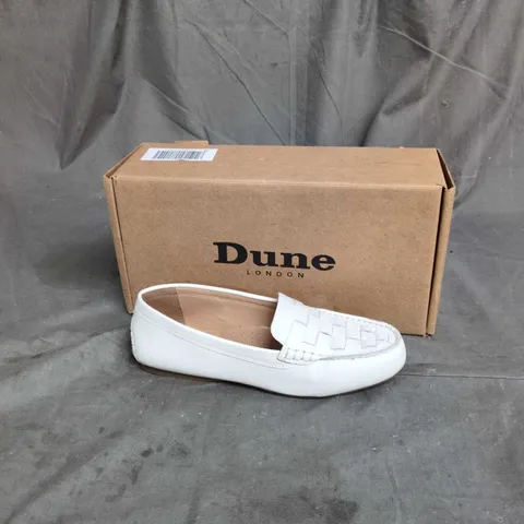 DUNE LONDON WHITE LEATHER LOAFERS, WOVEN FRONT – UK 3 (EU 36)