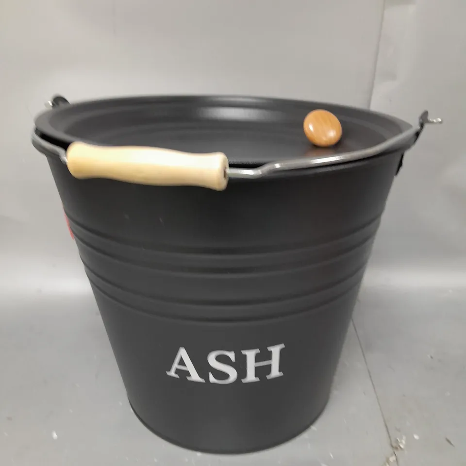BLACKSPUR FIREPLACE & STOVE 12L ASH BUCKET WITH LID AND HANDLE