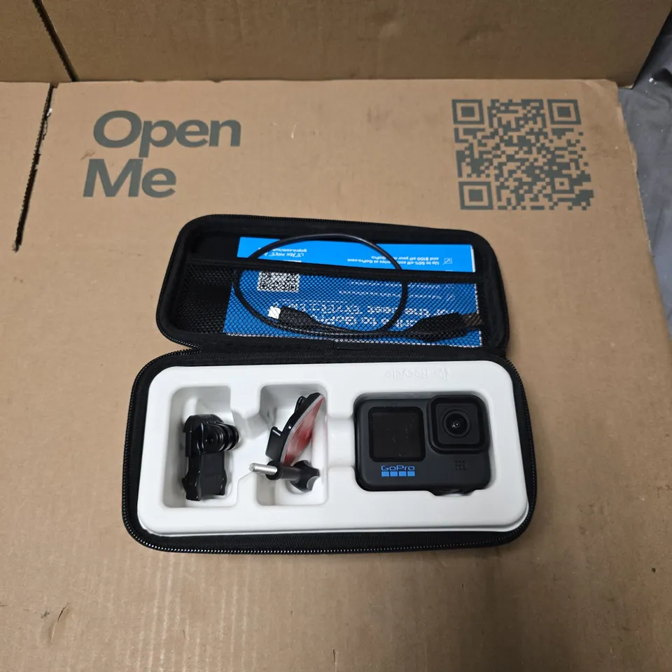 GOPRO HERO10 BLACK ACTION CAMERA IN PROTECTIVE CASE