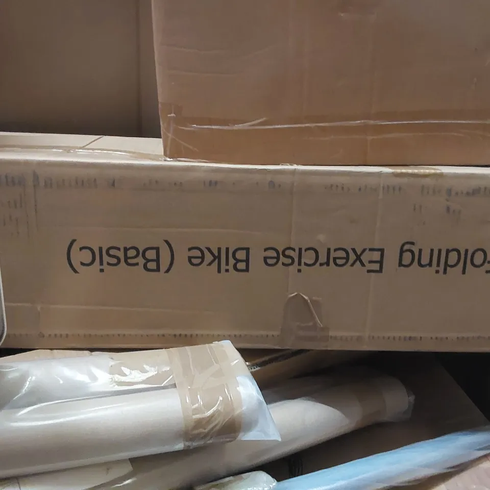 PALLET OF ASSORTED ITEMS INCLUDING: FOLDING EXERCISE BIKE, OFFICE CHAIR, INTELLIGENT TOWEL DRYER, VANITY MIRROR, BABY UPSEAT, PLAYMAT ECT