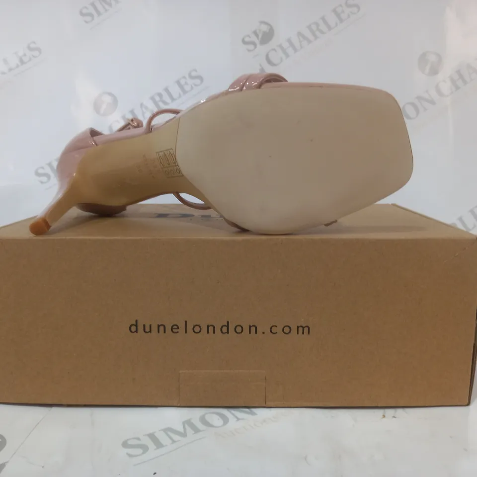 BOXED PAIR OF DUNE LONDON OPEN TOE STRAPPY SANDALS IN BLUSH SIZE 6