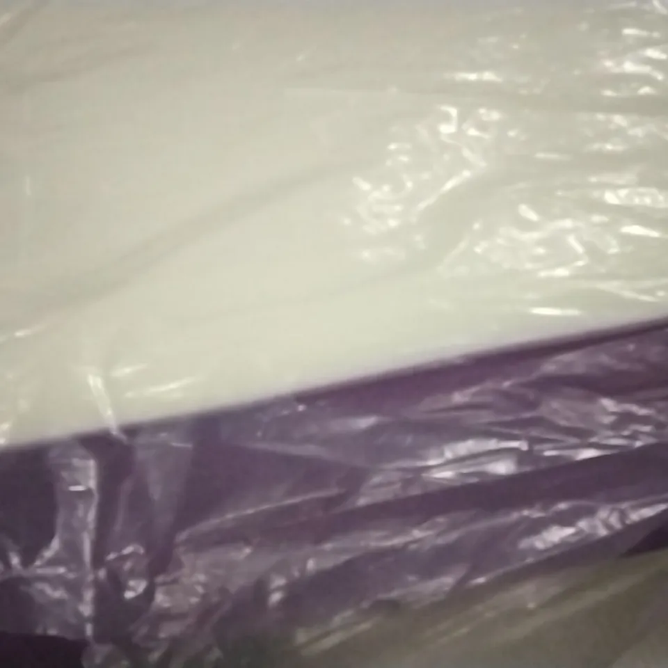 BAGGED 10" MEMORY FOAM MATTRESS - APPROXIMATELY 135 X 190CM