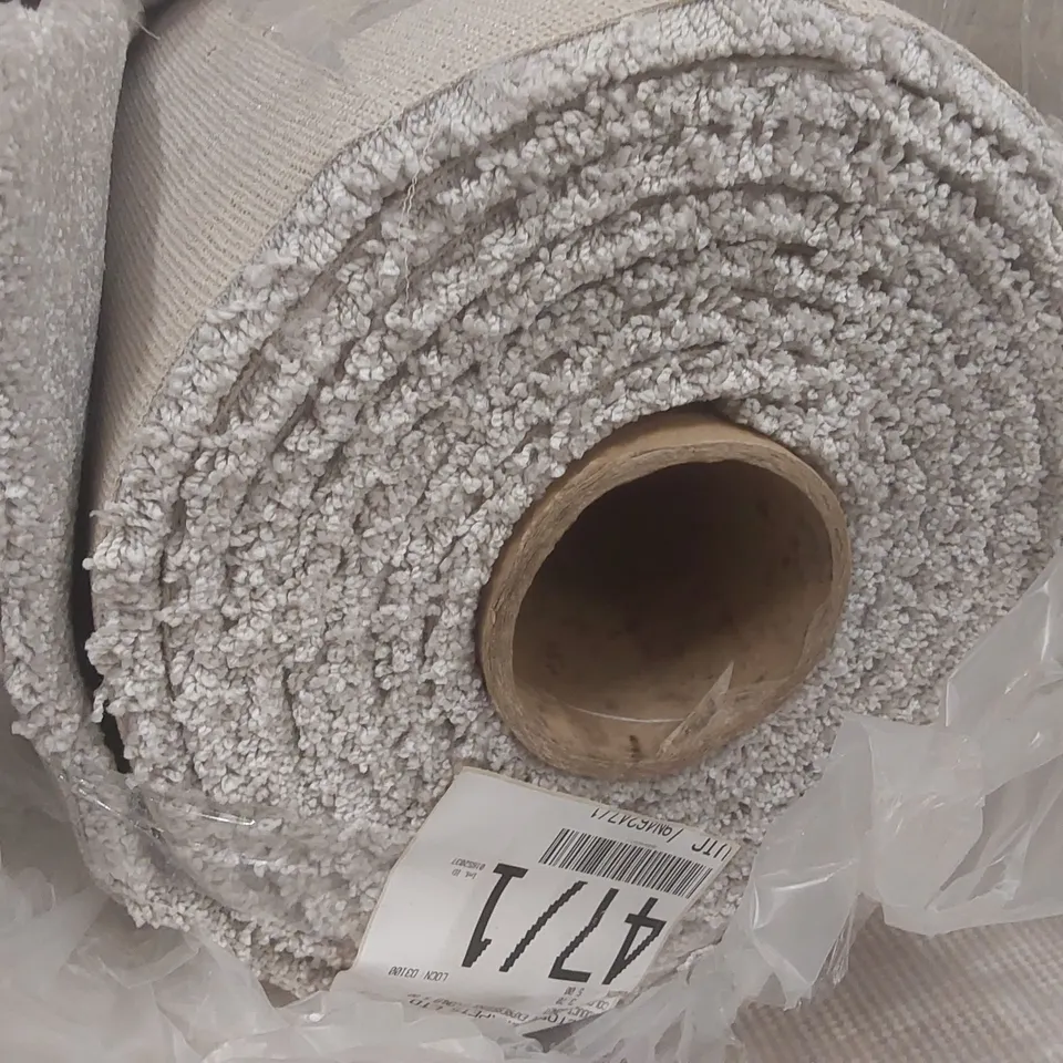 ROLL OF QUALITY ULTIMATE EXPRESSIONS COCONUT CARPET - APPROXIMATELY 3.7 x 5m
